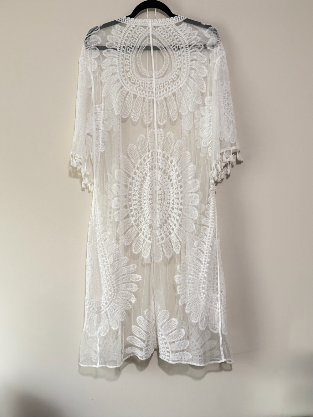 White Lace Boho Open-Front Kimono Cardigan with Waist Tie - Picture 8 of 10
